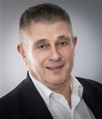 Profile image for Councillor Neil Reader